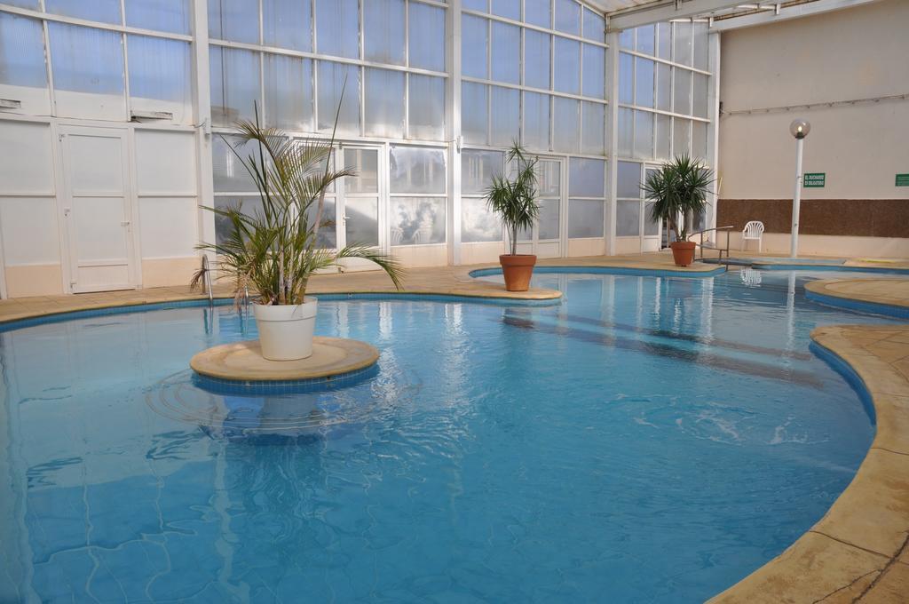 Intersur Hotel Colon Extérieur photo