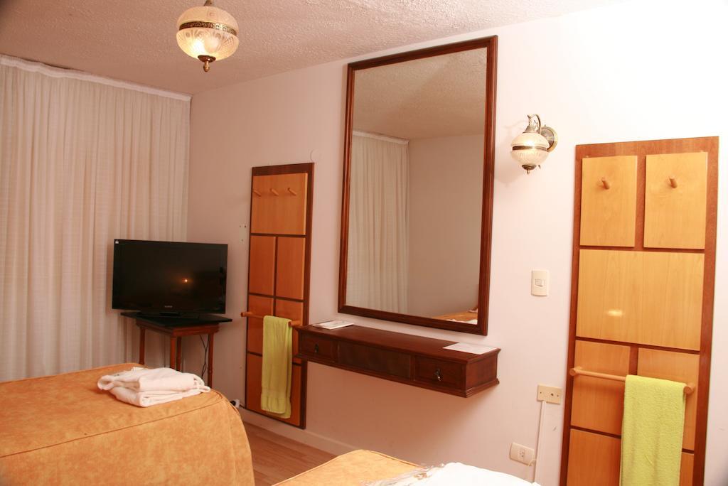 Intersur Hotel Colon Chambre photo