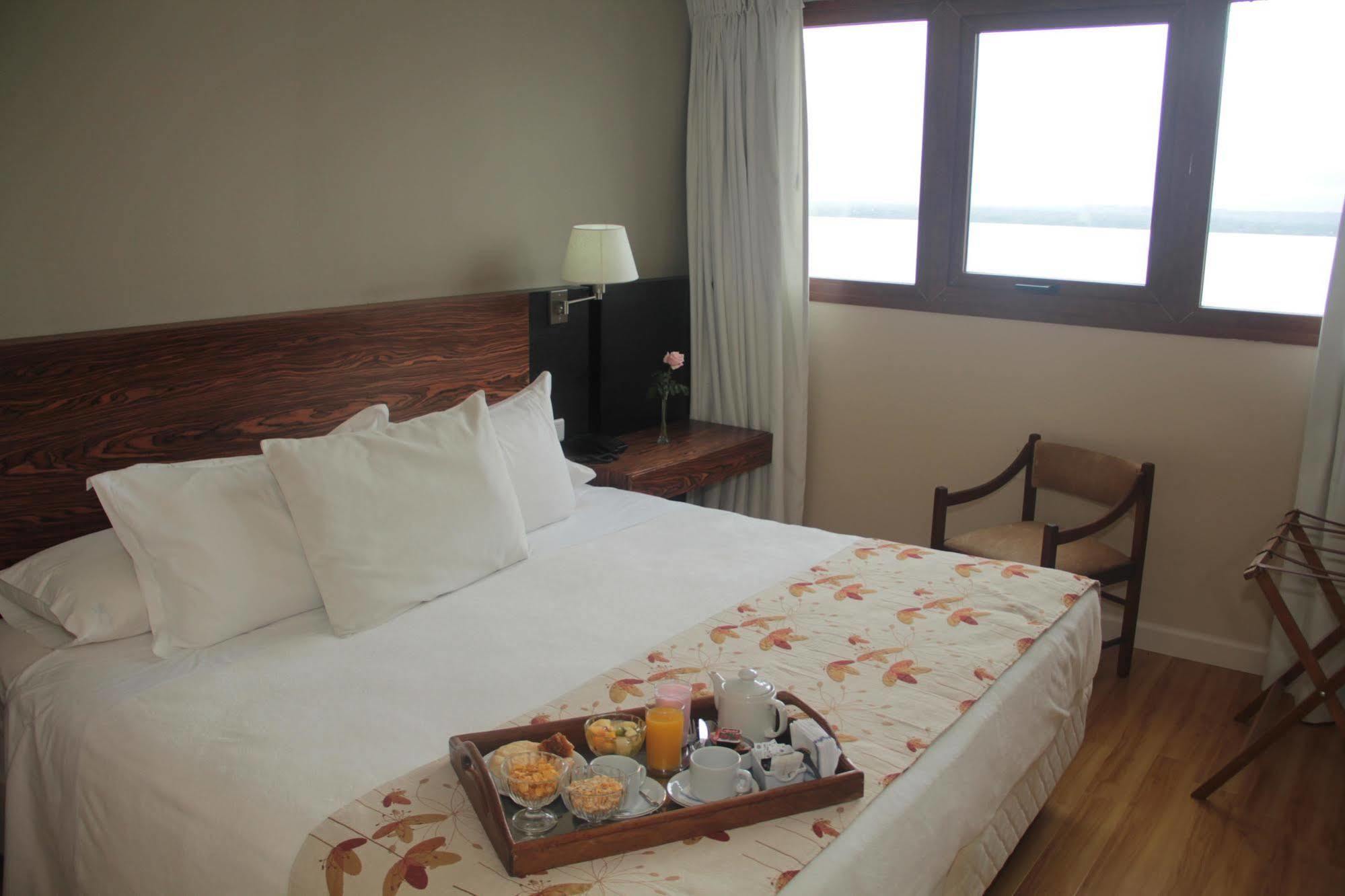 Intersur Hotel Colon Extérieur photo